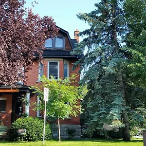 Angela's Bed & Breakfast Ottawa